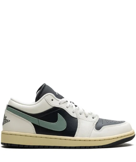 Air Jordan 1 Low 'Jade Smoke'